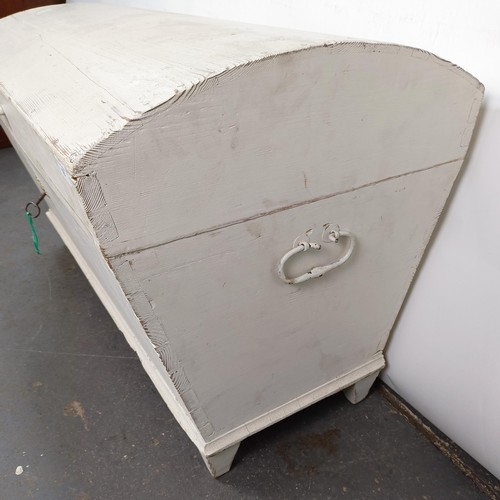 18 - A Victorian painted pine dome top trunk, 100 cm wide