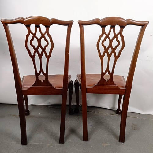 32 - A set of five Victorian mahogany dining chairs, with padded seats (5)