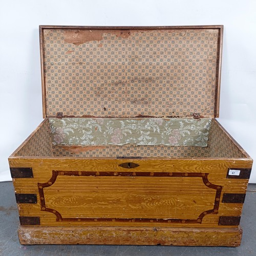 87 - A Victorian painted trunk, 92 cm wide