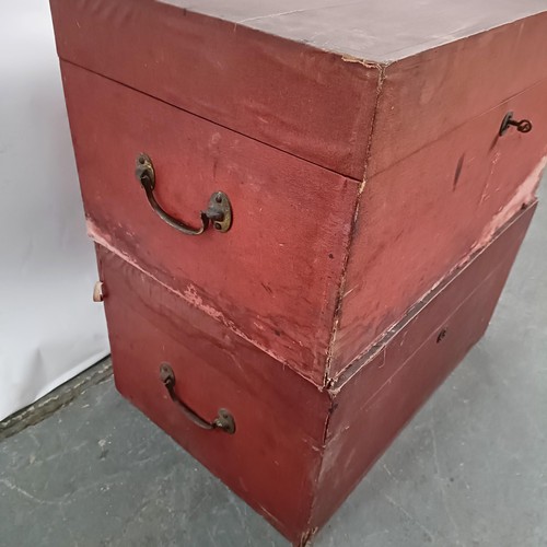 91 - A pair of painted trunks, 50 cm wide