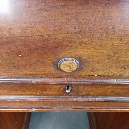 106 - A 19th century mahogany cylinder front bureau, 119 cm wide