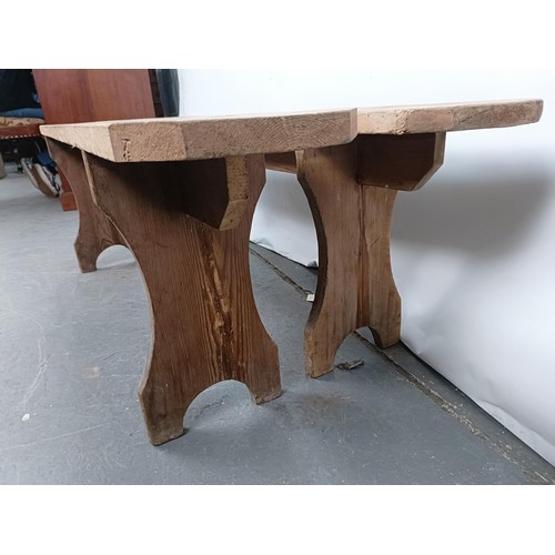 105 - A pair of pine benches or forms, 130 cm wide (2)