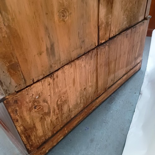 111 - A Victorian mahogany wardrobe, 117 cm wide x 203 cm high