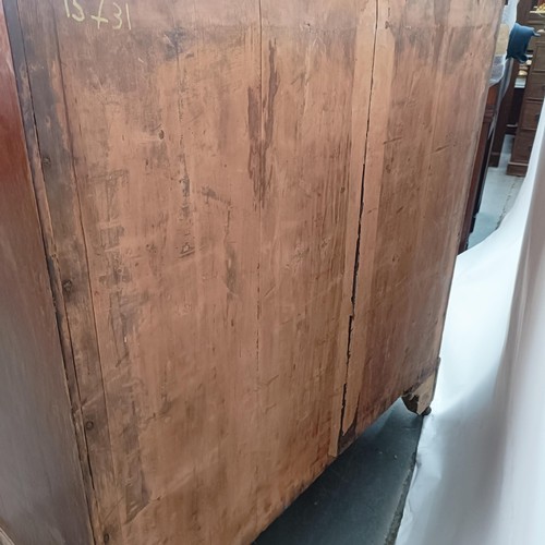 118 - A 19th century mahogany chest, of two short and four long drawers, 118 cm wide