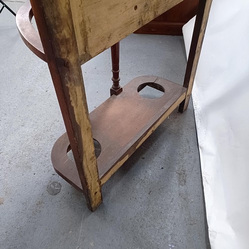 126 - An Edwardian mahogany hall stand, inset with two tiles, 81 cm wide