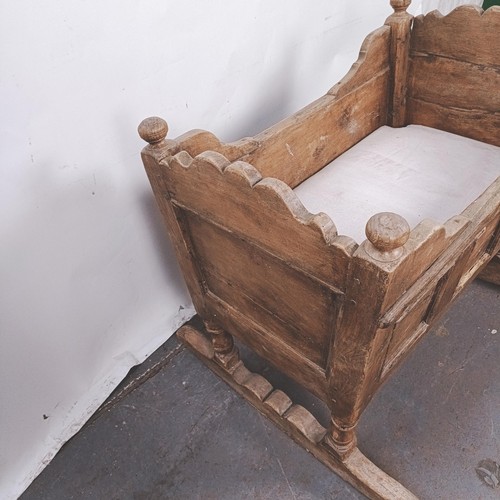 252 - An 18th century style rocking cradle