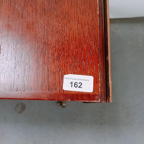 162 - A mahogany sofa table, 90 cm wide