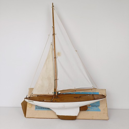 1133 - A Star pond yacht, Pacific Star, 50 cm, with a Star vintage box (2)