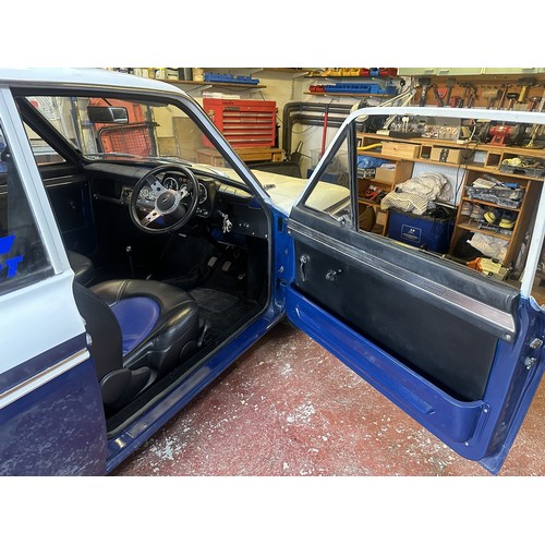 29 - 1967 Hillman Imp Californian SpecialRegistration number KEL 651EChassis number B4010033372HCOWhite o... 