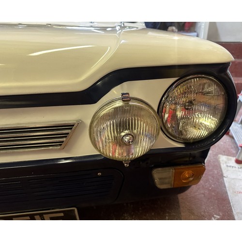 29 - 1967 Hillman Imp Californian SpecialRegistration number KEL 651EChassis number B4010033372HCOWhite o... 