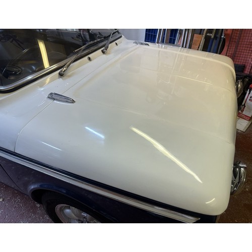 29 - 1967 Hillman Imp Californian SpecialRegistration number KEL 651EChassis number B4010033372HCOWhite o... 