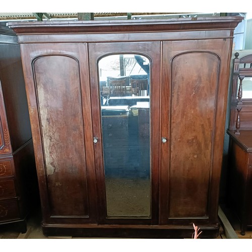 7 - A mahogany triple wardrobe, with a central mirrored door, 120 cm widePlease note collection is from ... 