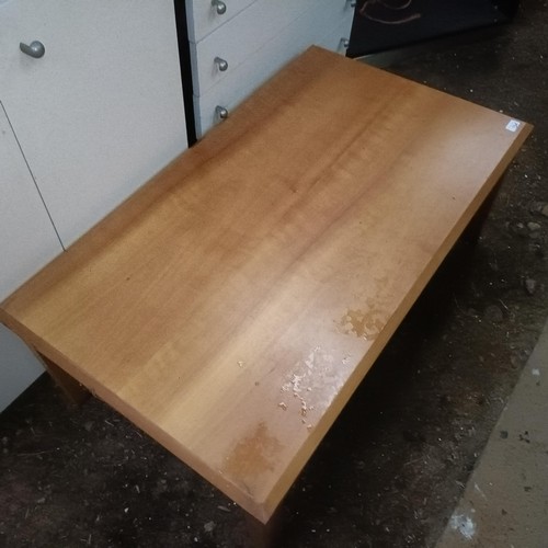 14 - A modern coffee table, 108 cm wide, and four units<br /><br />Please note collection is from TA9 4LJ...