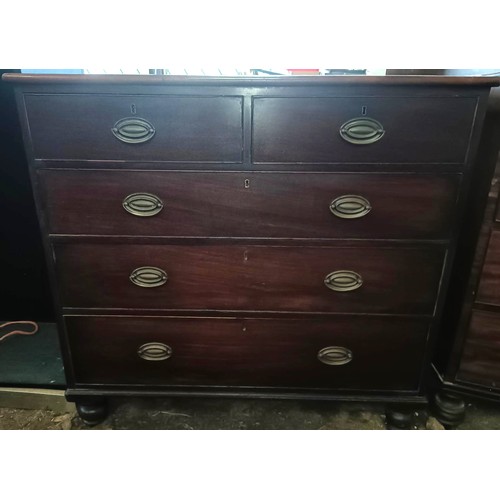 15 - A mahogany chest, with two short and three long drawers, 110 cm widePlease note collection is from T... 