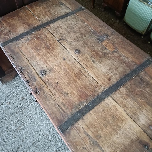 47 - A 19th century Anglo India ammunition chest, on wheels, with metal mounts, 120 cm widePlease note co... 