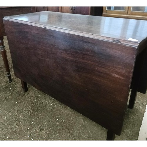 34 - A mahogany drop leaf table, 110 cm widePlease note collection is from TA9 4LJ only on 22nd, 23rd, 24... 