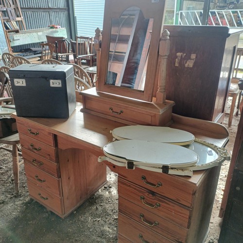 84 - A pine dressing chest, 124 cm wide, a Singer sewing machine and a tryptych mirrorPlease note collect... 