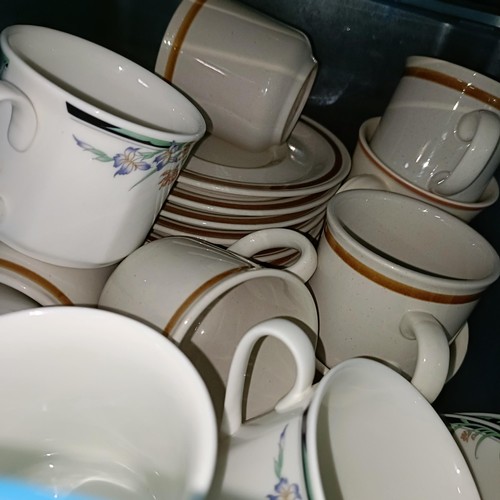 105 - A large quantity of assorted ceramics, metalwares and other items (qty)Please note collection is fro... 