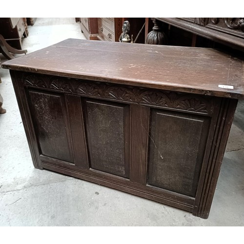 136 - An oak coffer, 87 cm widePlease note collection is from TA9 4LJ only on 22nd, 23rd, 24th & 25th ... 