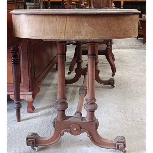 229 - A mahogany writing table, with two frieze drawers, on twin end supports, 120 cm widePlease note coll... 