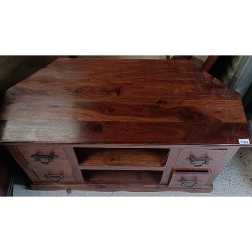 228 - A 20th century mahogany kneehole desk, 92 cm wide, and a TV standPlease note collection is from TA9 ... 