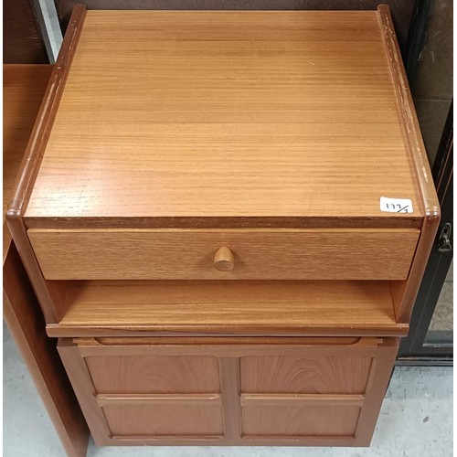 177 - A Earnest Gome style teak bedside chest, 50 cm, and a matching dressing table and stool (3)Please no... 