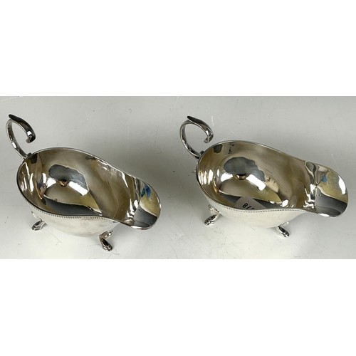 49 - A pair of George V silver sauce boats, Sheffield 1931, 10.3 ozt (2)...