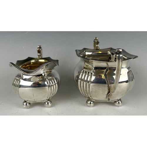 67 - A George V silver sugar bowl, and a silver cream jug, Sheffield 1913, 15.1 ozt (2)...