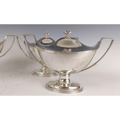 113 - A set of four George III sauce tureens with covers, crested, London 1798, 72.2 ozt, 18 cm high (4)