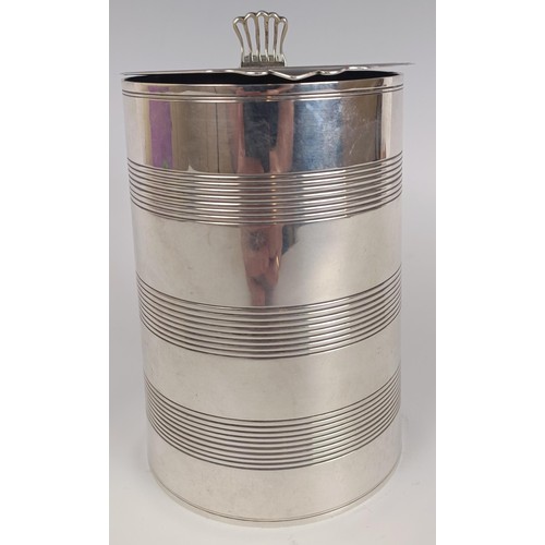 120 - A late 18th century silver lidded tankard, initialed, inside inscribed '...Henry Delany Died...1790'... 