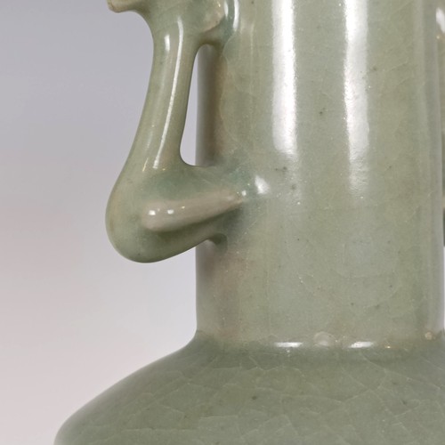 986 - A Chinese celadon vase, in a wooden case, 27 cm high