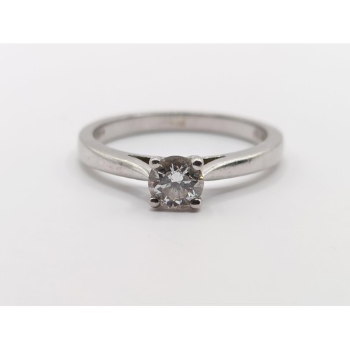 370 - A platinum and diamond solitaire ring, diamond 0.3ct approx., ring size K