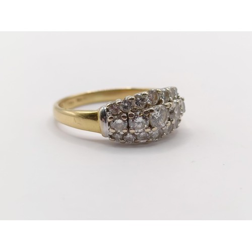 382 - An 18ct gold and diamond cluster ring, ring size I