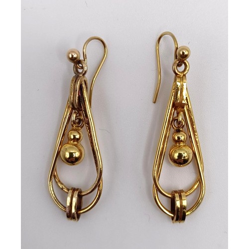 401 - A pair of yellow coloured metal drop earrings, 4 g