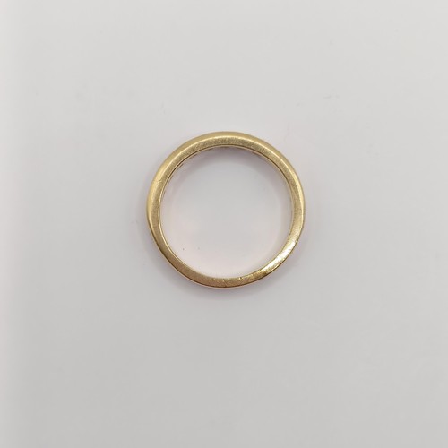 422 - A 14ct gold and diamond half hoop ring, ring size L