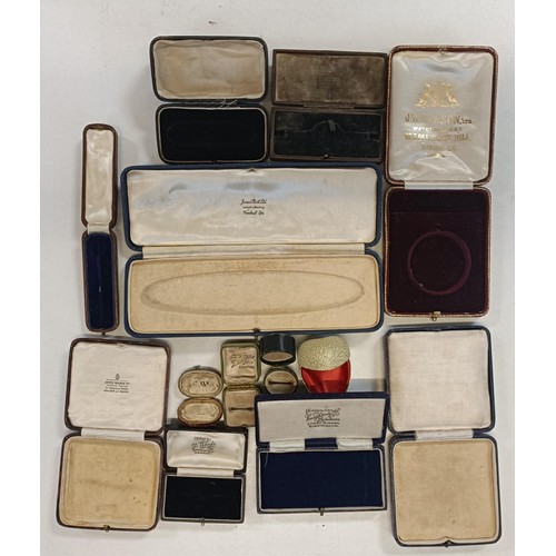 542 - Assorted vintage jewellery boxes (box)