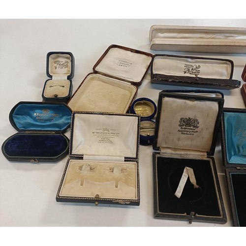 545 - Assorted vintage jewellery boxes (box)