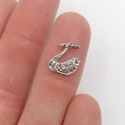 420 - A diamond swan pendant/charm