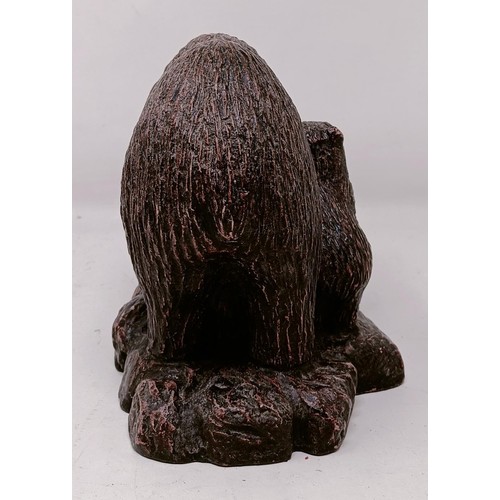 1156 - A terracotta group of bear with cub, assorted carved Black Forest bears and other animals (box)