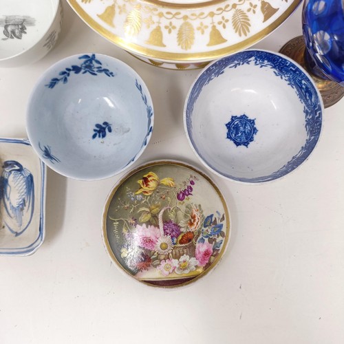 1240 - An 18th century blue and white tea bowl, two other tea bowls and assorted other ceramics (box)