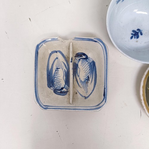 1240 - An 18th century blue and white tea bowl, two other tea bowls and assorted other ceramics (box)