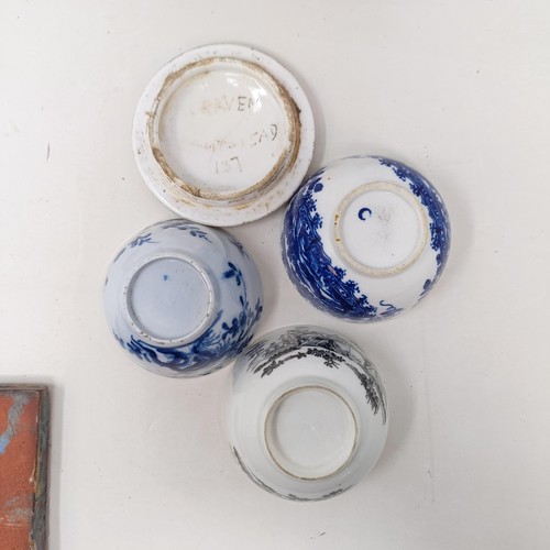 1240 - An 18th century blue and white tea bowl, two other tea bowls and assorted other ceramics (box)