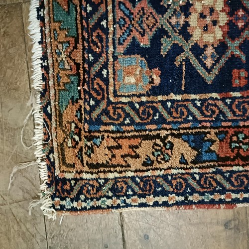 1294 - A Persian rug, 146 x 105 cm