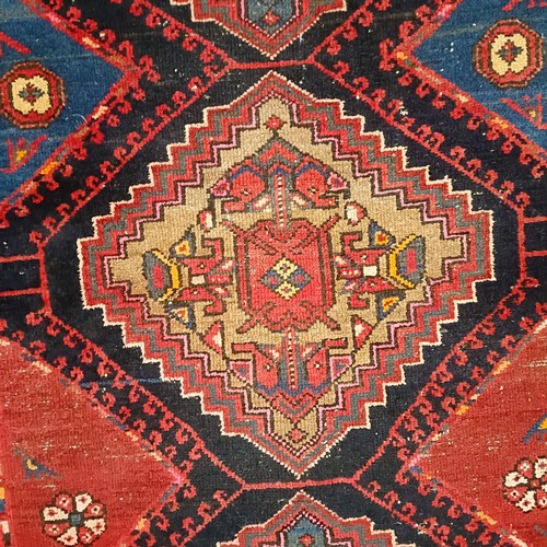 1305 - A Hamadan rug, 268 x 132 cm