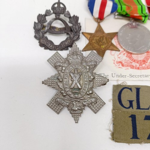 1254 - Assorted military badges