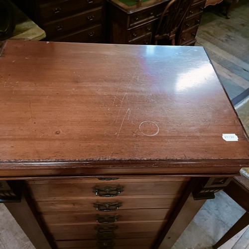 1326 - A late 19th century Wellington mahogany chest, having eleven drawers, 130 cm high x 80 cm wide