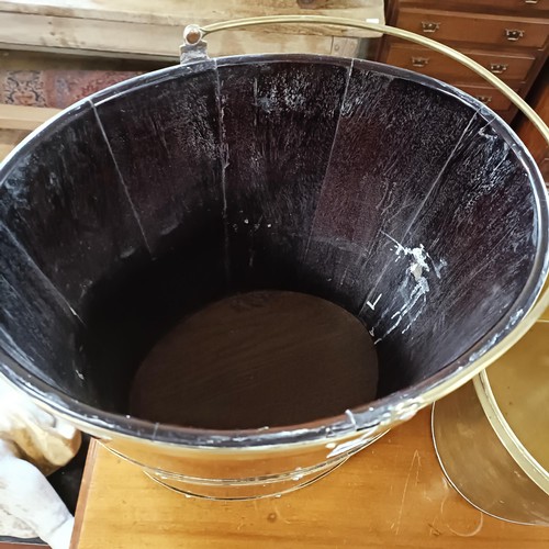 1320 - A 19th century mahogany and brass bound tea bucket, 36 cm wide