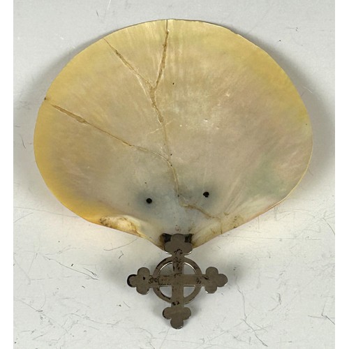 1637 - A 19th century mother of pearl baptismal spoon, with silver handle in the form of a cross, cased