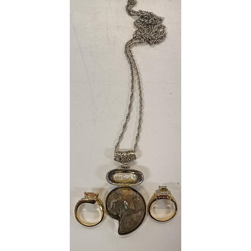 1796 - A silver coloured metal chain, stamped 925, and assorted costume jewellery