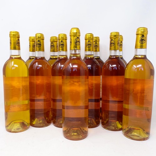 2060 - Twelve bottles of Chateau Doisy-Vedrines, Sauternes, 2001 (12)Provenance: From a West Country House,... 